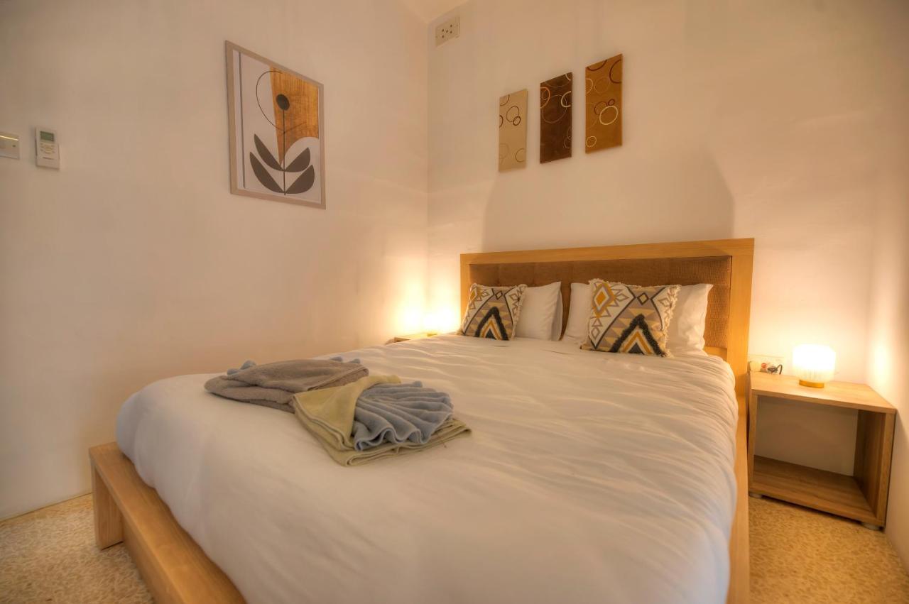 Enormous 3Bedrooms Seafront With Balcony Pdeh1-1 Sliema Ngoại thất bức ảnh