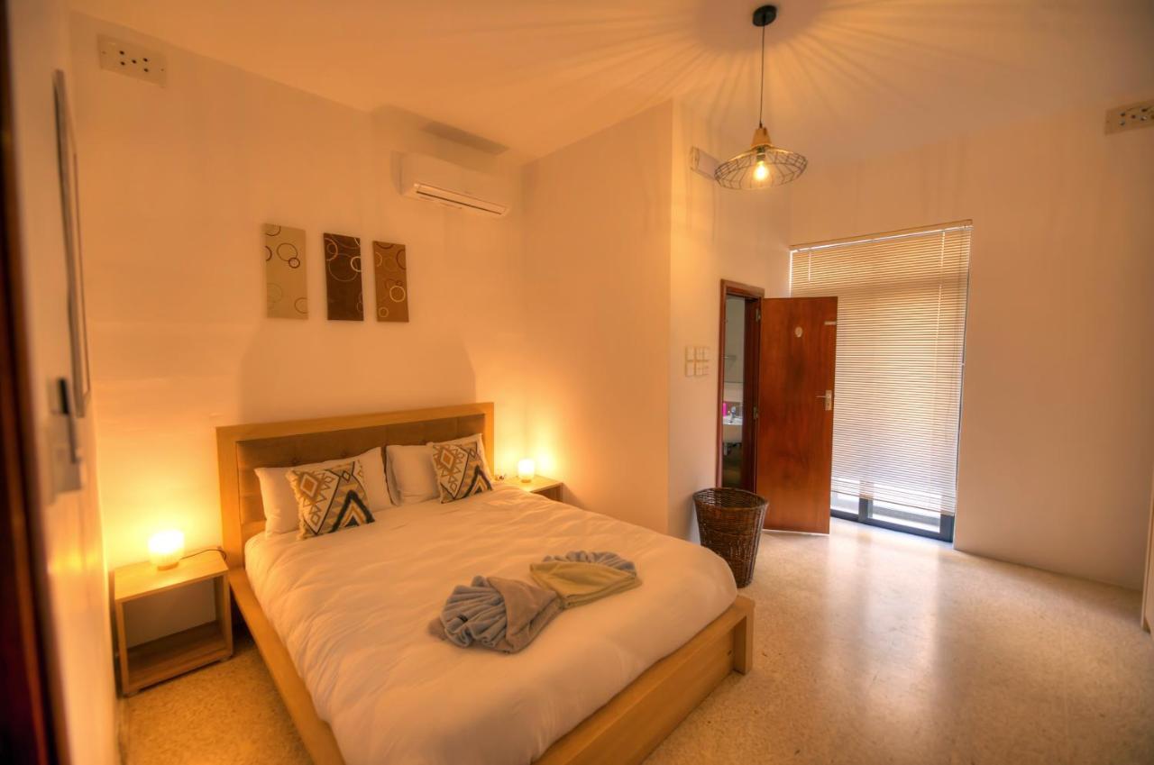 Enormous 3Bedrooms Seafront With Balcony Pdeh1-1 Sliema Ngoại thất bức ảnh